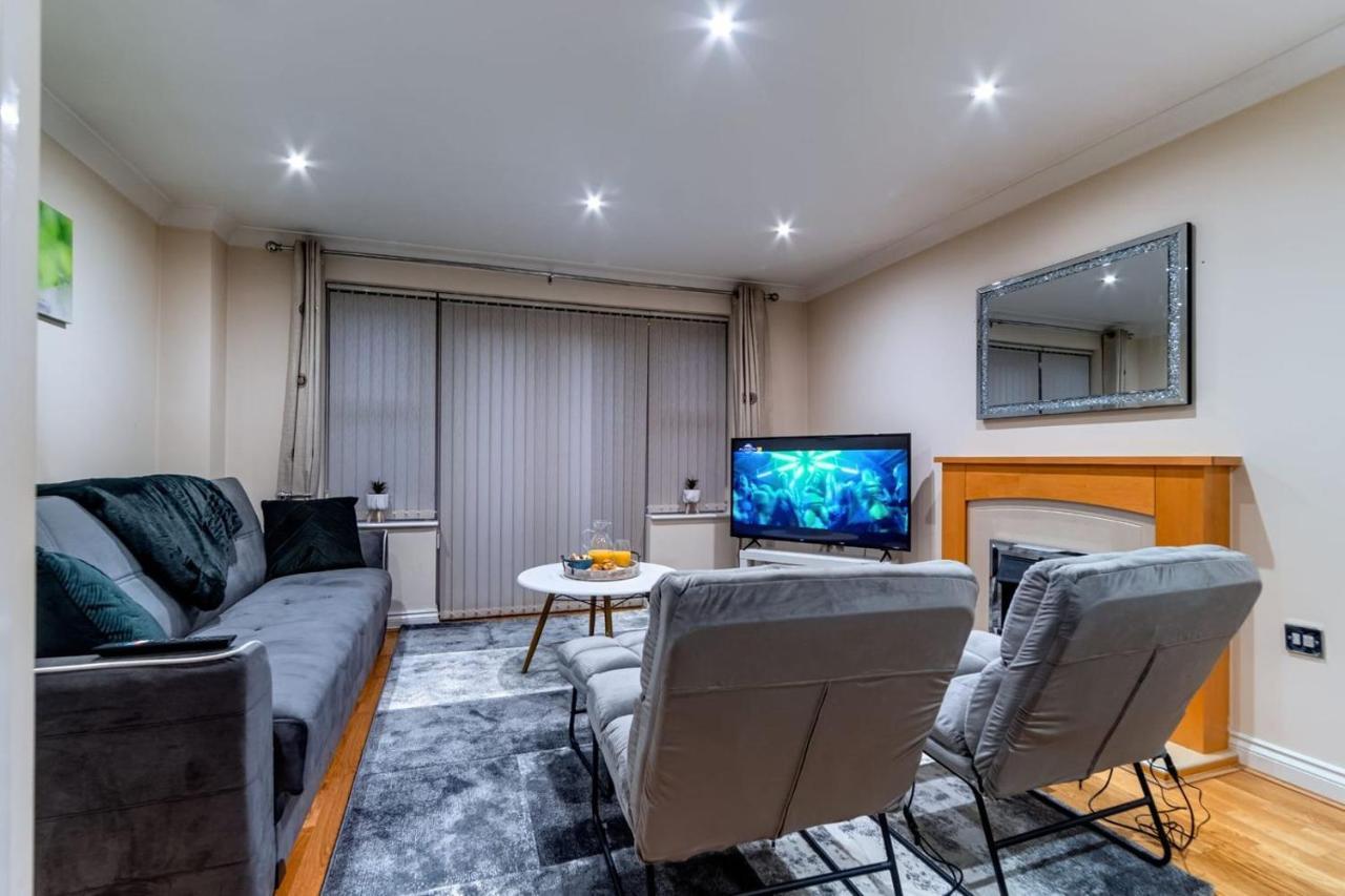 The Baldwin By Incredible Stay Peterborough Buitenkant foto