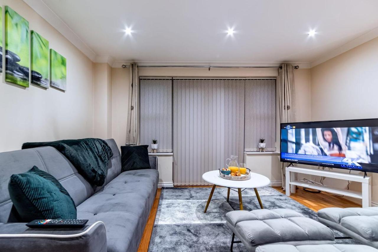 The Baldwin By Incredible Stay Peterborough Buitenkant foto